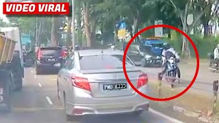 Video Abg Motor Sibuk Nak Tengok Eksiden, Last2 Tengok Apa Jadi