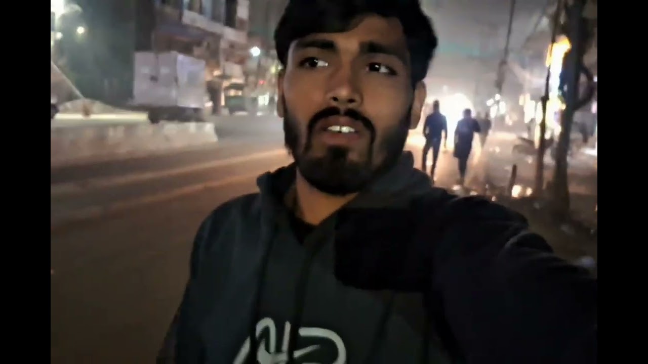 Aaj bajar ma kuch nahi ha