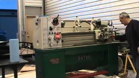 Unpacking my new Grizzly Lathe G0709