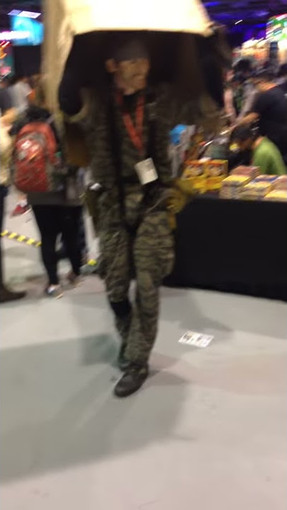 Snake Cosplay Trolls Patrons at PAXPrime 2015