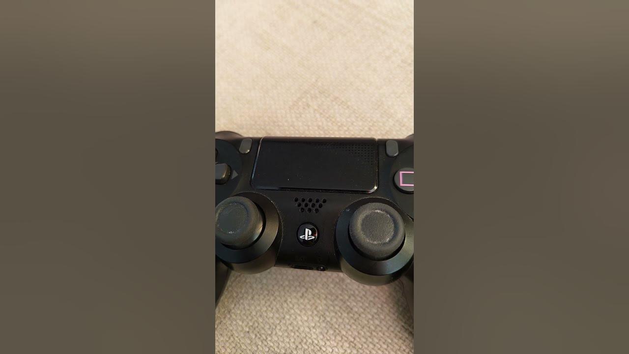 Pressing touchpad on a playstation4 controller shorts trending viral