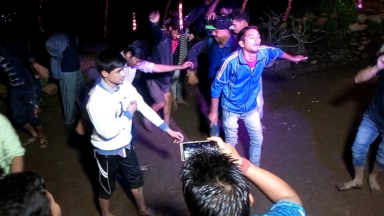 Gadwali choro ka dans