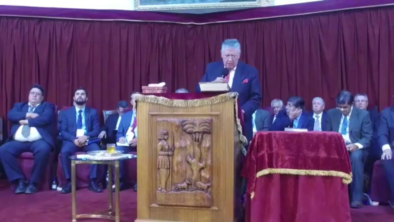 Obispo: Hedito Espinoza Urrea