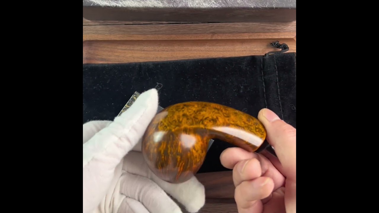 MUXIANG Handmade Briar wood Smooth Pufferfish Pipe Army Mount Pipe Stem 