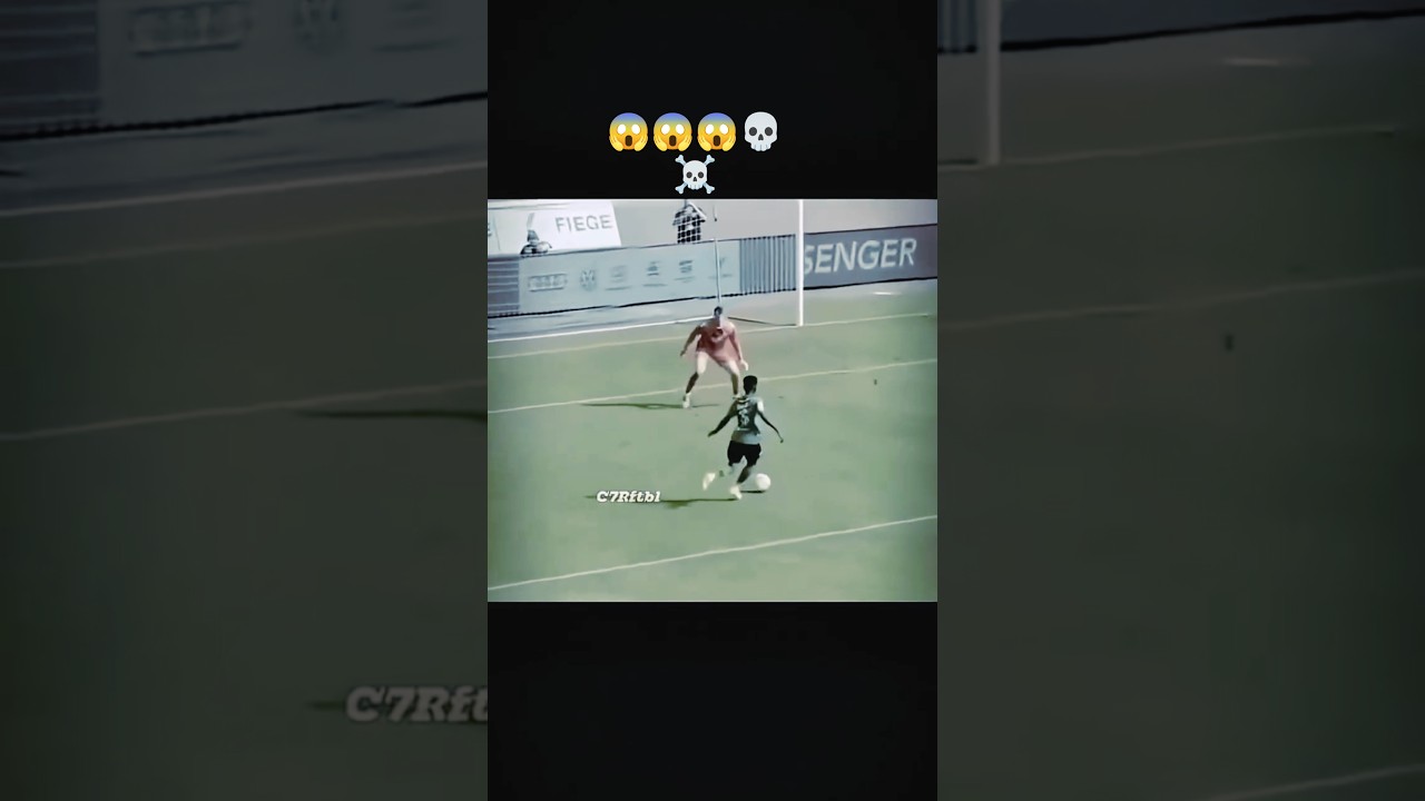 প্লেয়ারটার কি ভয়ংকর গোল 😱😱 #football #edit #footballmatch #messi #cr7