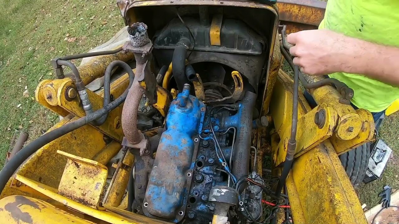 Abandoned Ford Backhoe Worse than we Thought - Can we Fix it for the Homestead?