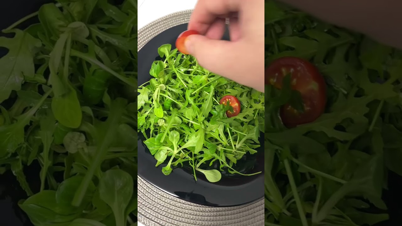 Салат с рукколой помидорами и креветками #салатскреветками #салат #креветки #сыр #закуски #руккола