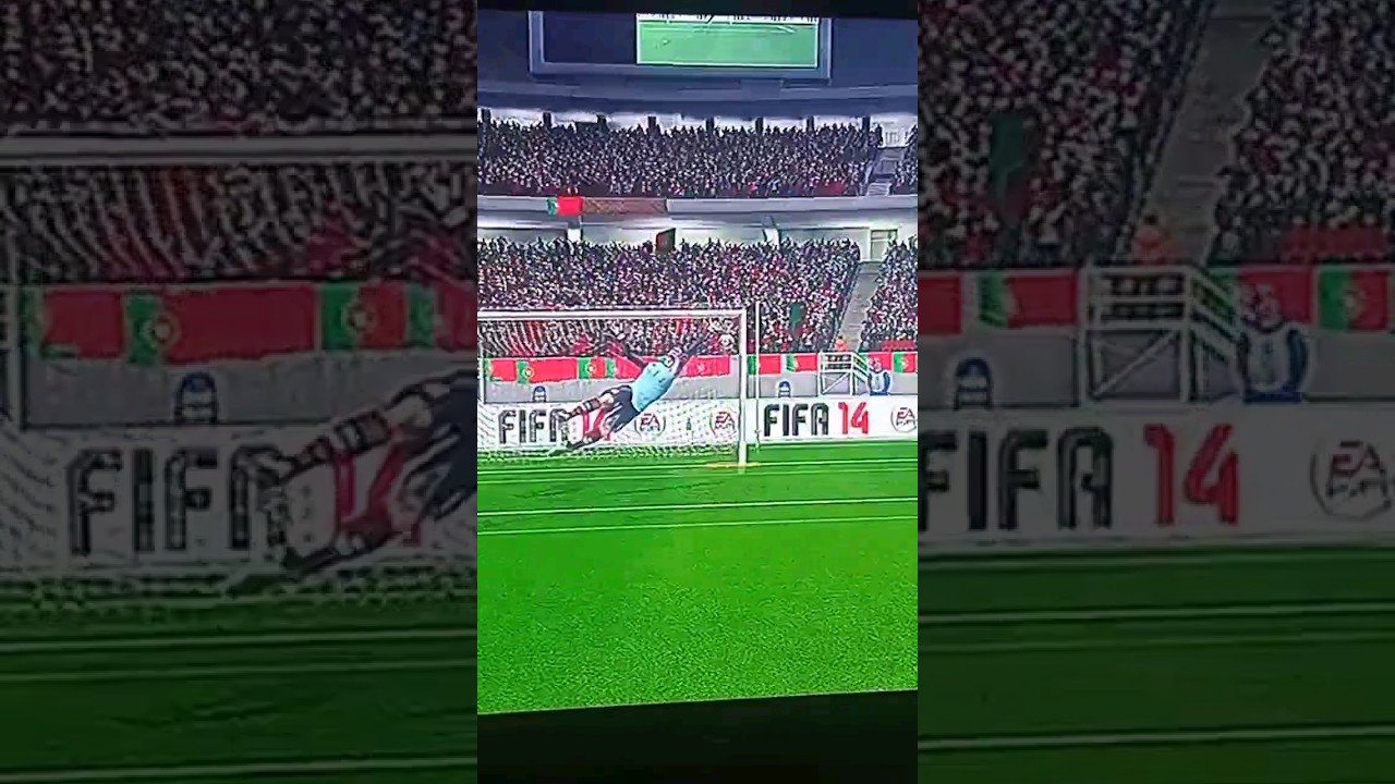 cristiano Ronaldo goals 😮✨ fifa 14