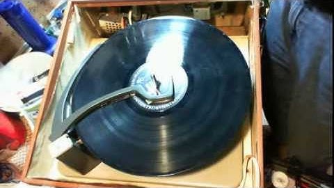 Electrohome 601 Record Player Video #2 - Replace Selenium Rectifier