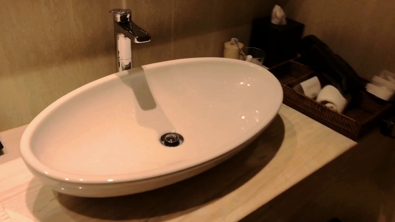 Radisson Batam One Bedroom Suite room tour.