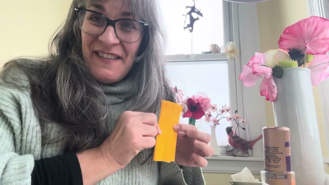 Confetti pollen for crepe paper flowers 