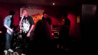 INNER CITY DWELLERS - &quot;Brand New Machine&quot; &amp; &quot;Rudeboy&quot; - live at London Riot.MP4