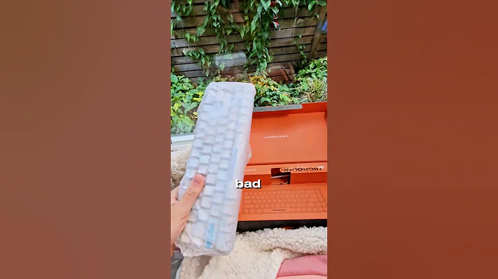 DON'T buy this keyboard.. (if you care about money)