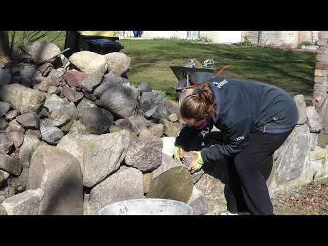 Wie ein Feldsteinmauer bauen
