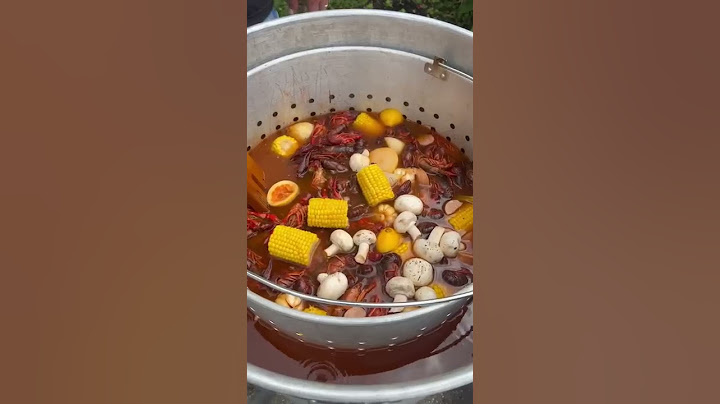 New Orleans Crawfish Boil | Let’s Go!