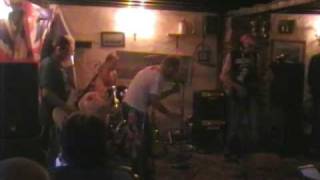 holidays in the sun Sex  Pistols  Punk  Johnny  Rotten  Sid  Vicious  Steve  Jones  Paul  Cook  Cowboys  Never  Mind  The  Bullocks  .