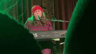 Download Lagu Rachel Grace - Lucky - Live at the Vondelkerk 2024 MP3