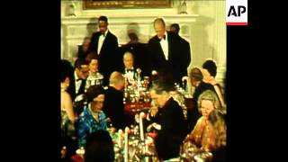 SYND 14 11 74 KREISKY AT DINNER GIVEN BY PRESIDENT FORD