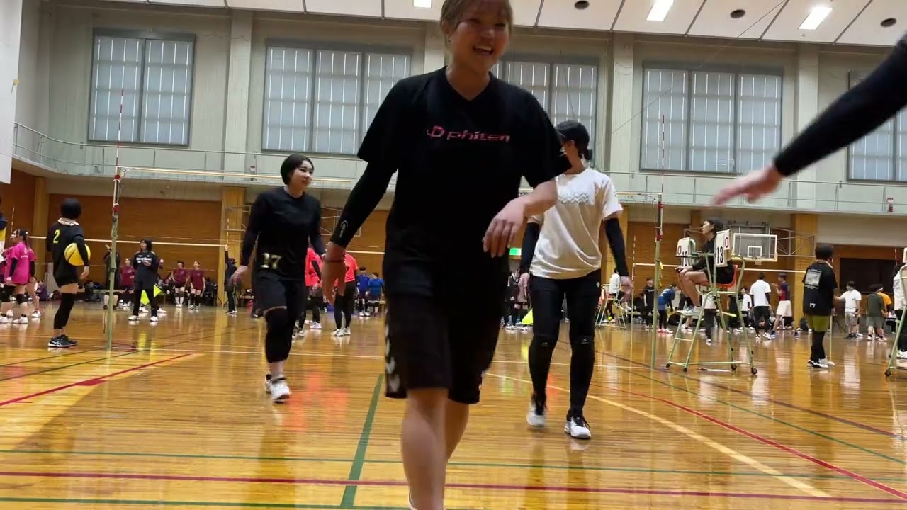 2025年10月26日 高松市ソフトバレーレディース 予選1試合 NABI vs プレジールさん