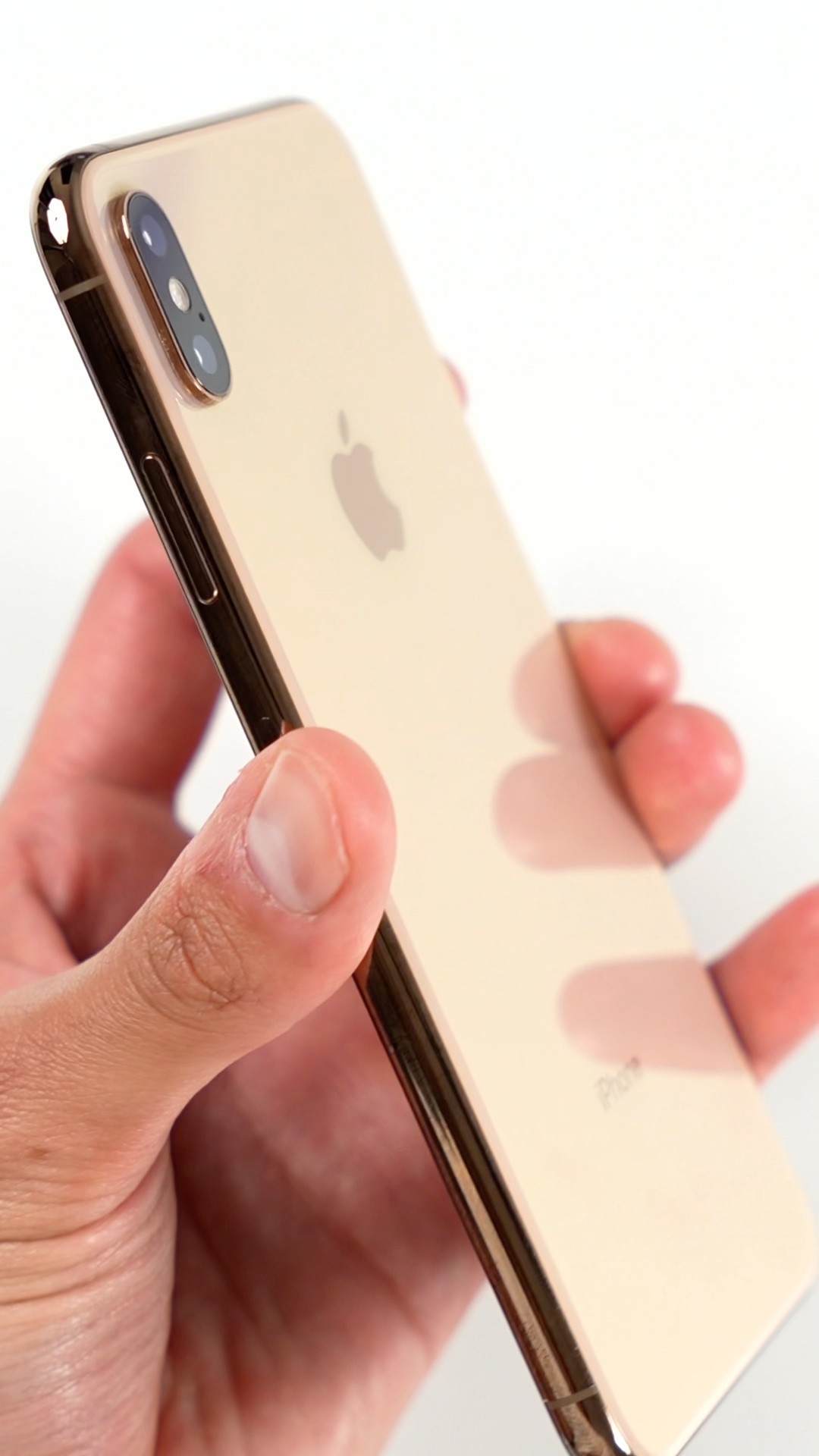 Gold iPhones were cool - YouTube