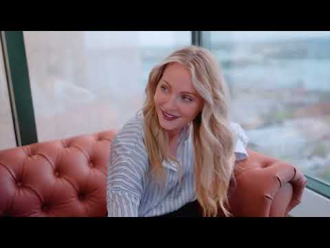 COMMERCIAL REEL - AMELIA CONWAY