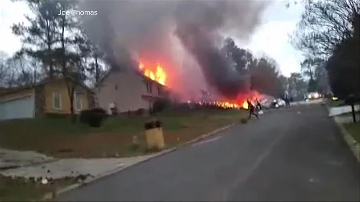 Plane crashes into house in Atlanta suburb