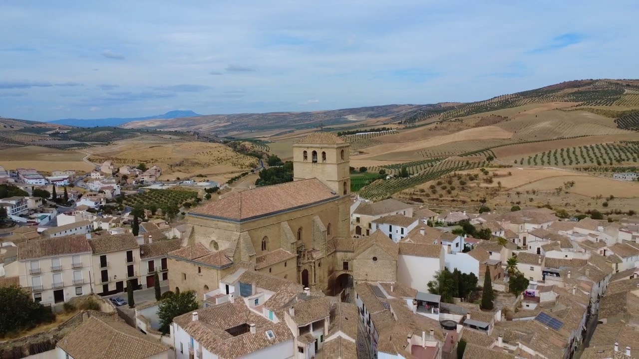 Alhama de Granada Spain｜Church & Historic Town View 4K Drone (Zoom Out Shot)