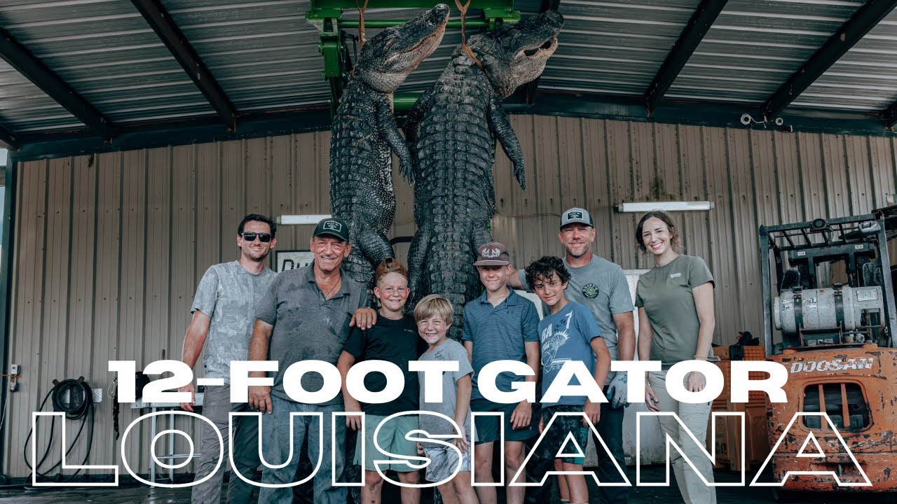 GIANT Gator Hooked with Treble Hook | Buckmasters “On the Road” with the Landry’s