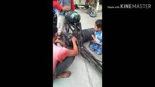SOLIDARITAS ANAK VESPA!! Bantuin Vespa Tronton Yg Sedang Mogok..