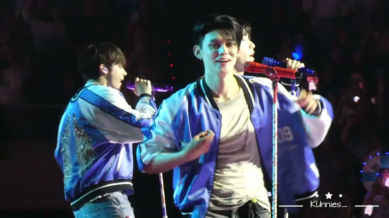 TOMORROW X TOGETHER (TXT) -  New Rules + LO$ER=LO♥ER + Higher Than Heaven - Barcelona 20 03 2025