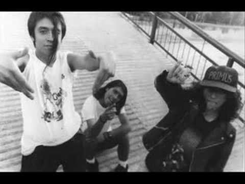 Watch atrapado - los miserables on YouTube Watch atrapado - los miserables on YouTube