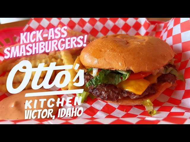🇺🇸EAT THIS! Otto's Kitchen: Smashburgers in Victor, Idaho!
