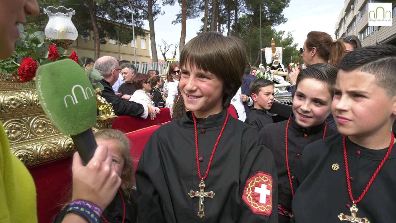 Los niños hacen grande la Semana Santa de Albacete