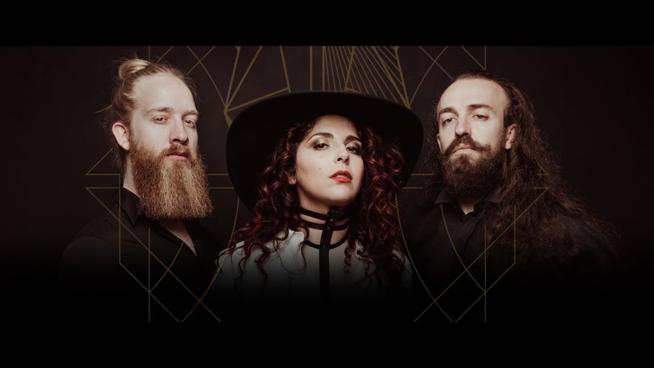 This is Dark Horse White Horse