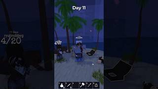 Big sea MONSTER says RAWR #roblox #robloxshorts