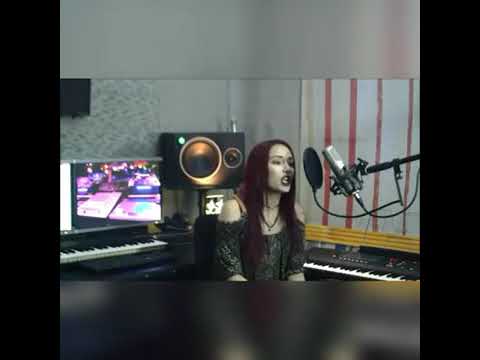 مش لاقيه وصف اوصف بيه الفديو