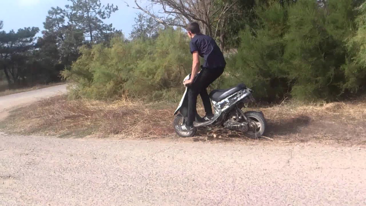 Honda dio stunt