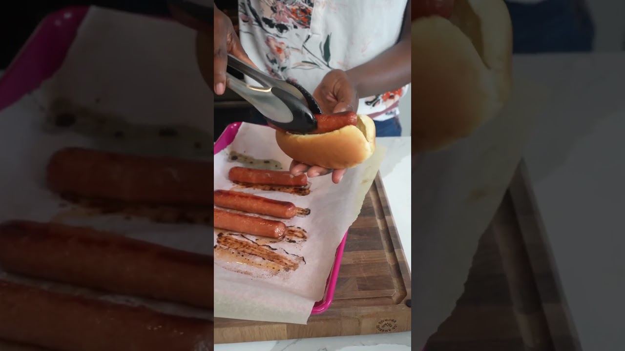 Запеченные в духовке хот-доги 