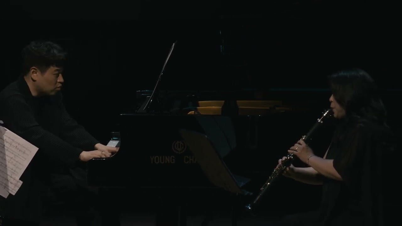 Rebecca Saunders : The under-side of green (1994) / DCMF Ensemble