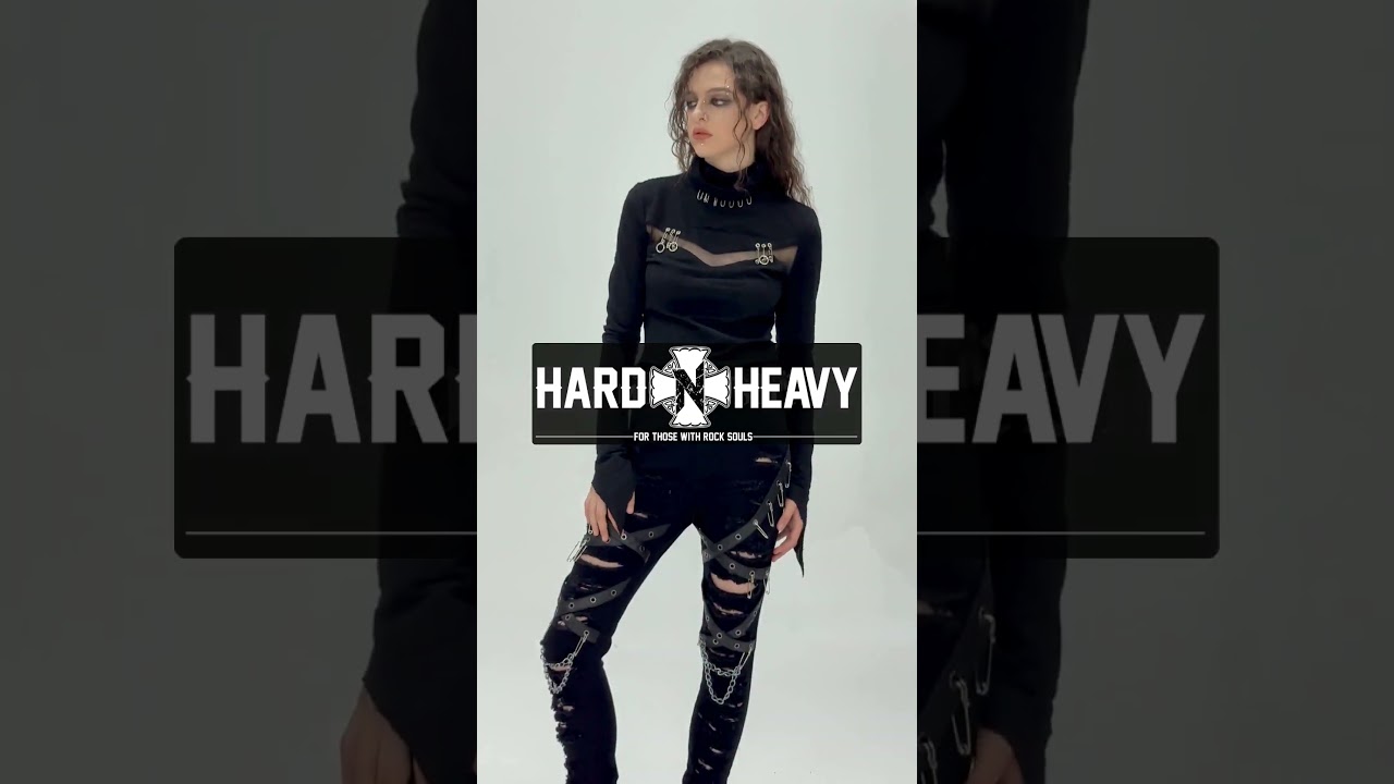 Gothic Ripped Skinny Jeans — Chains & Straps 