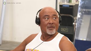 武藤敬司、歌声を披露も不安になりスタッフの顔色をうかがう「いいの？」　『サントリー天然水 FRUIT-SPARK グレフル＆レモン』新TV-CM「好き好きフルスパ ティザー」篇、「好き好きフルスパ」篇