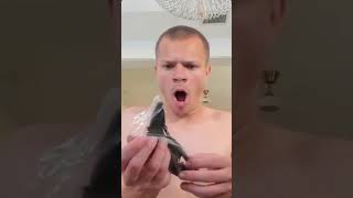 Streamer’s Epic Reaction to a Ruby Karambit Reveal Worth Thousands