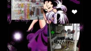 Comercial Brunette Boutique