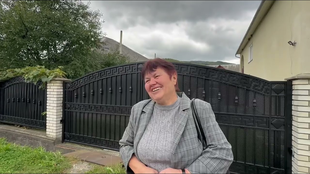 Був Ізвор, стала Родниківка. Село на Закарпатті. Жити в горах.