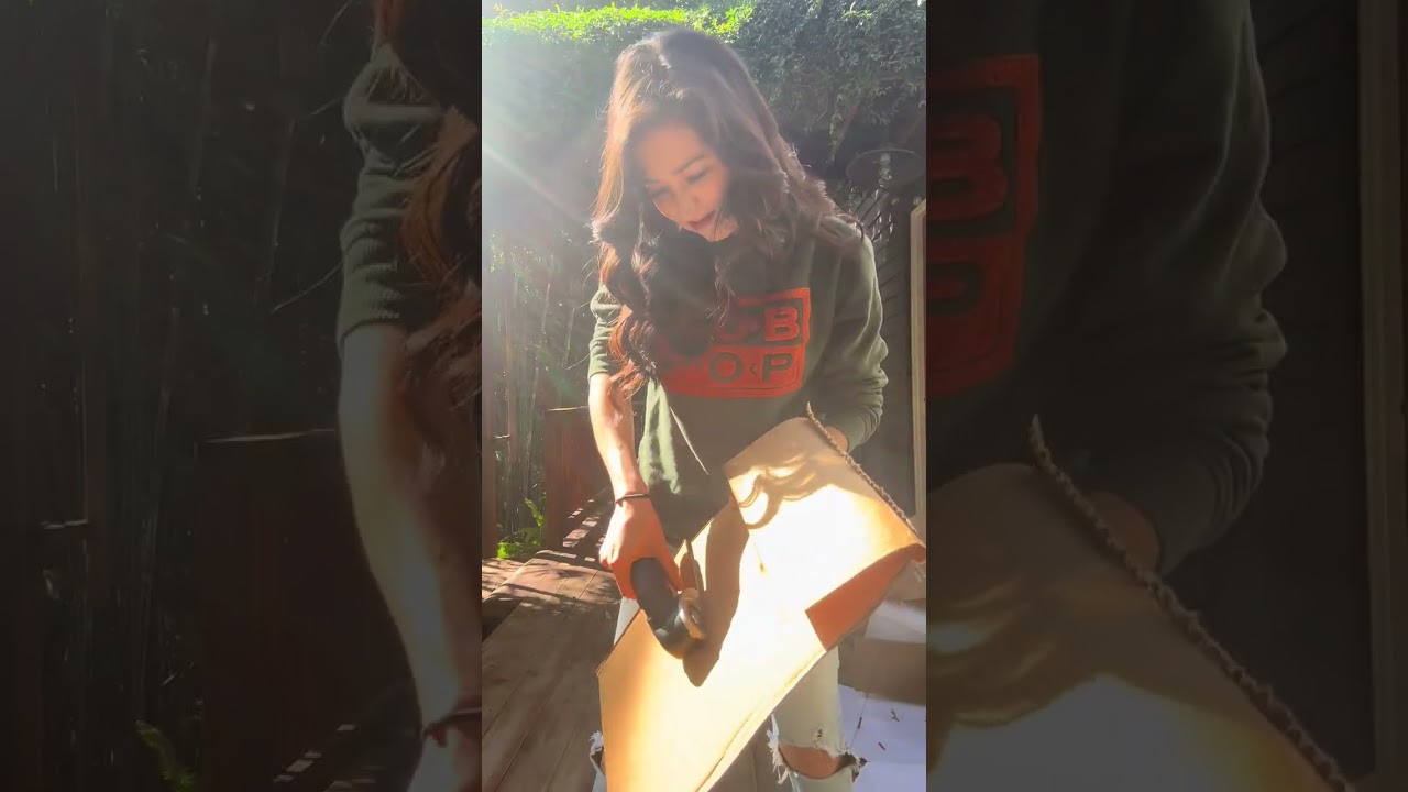 AN AMAZON BOX HATES TO SEE ME COMING