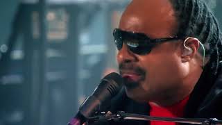 Video thumbnail of "Stevie Wonder - Superstition live at  London's O2 arena 2008"
