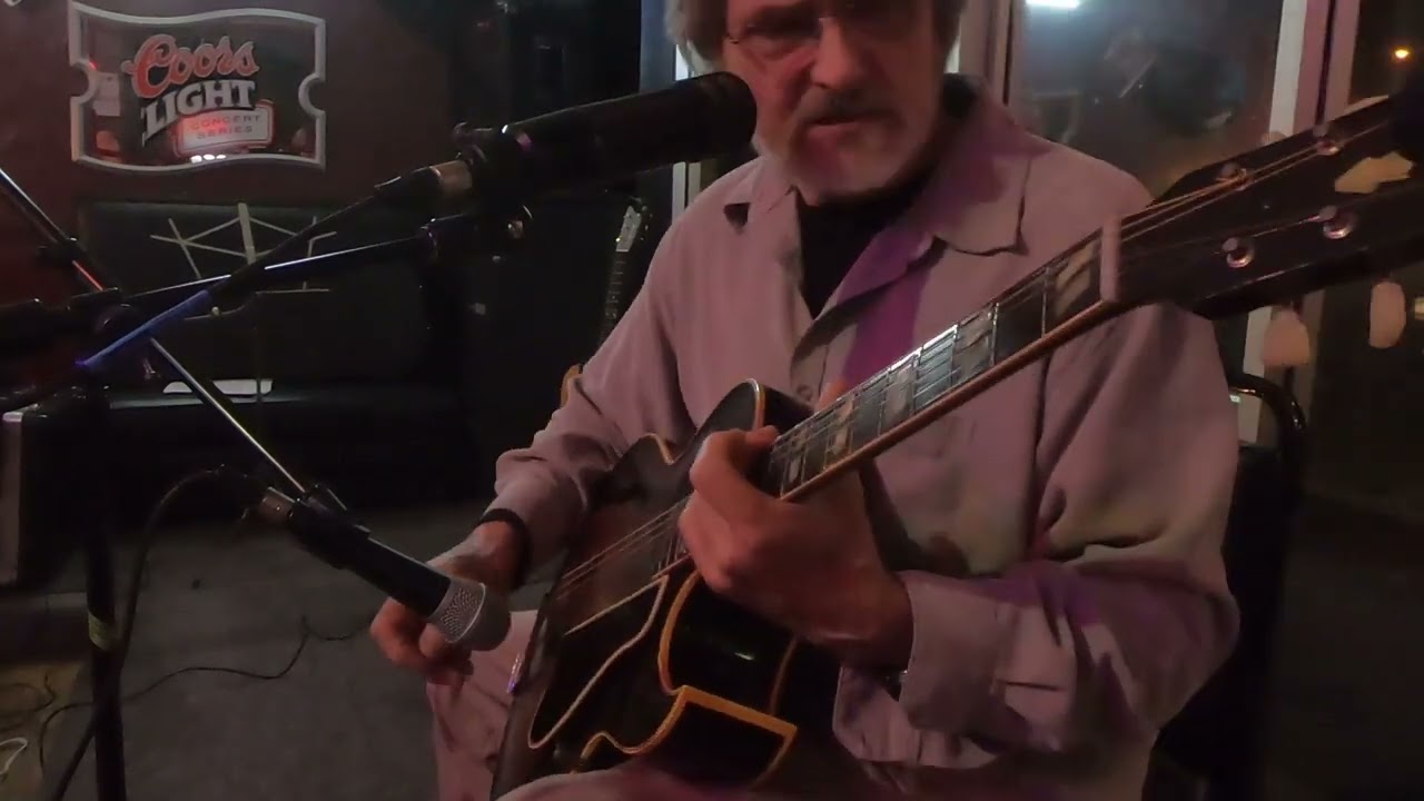 jim cunkle full set getaway tavern, cuyahoga falls ohio nov 4, 2024. Born on Fire by Ike Riley