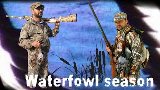 Waterfowl hunting, lake Sarisu.November 2021. Su quşları ovu. Охота на водоплавающих в ноябре.