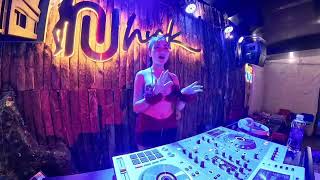 Túp Liều Lý Tưởng Drill DJ Tee Dolly EZ Open Format