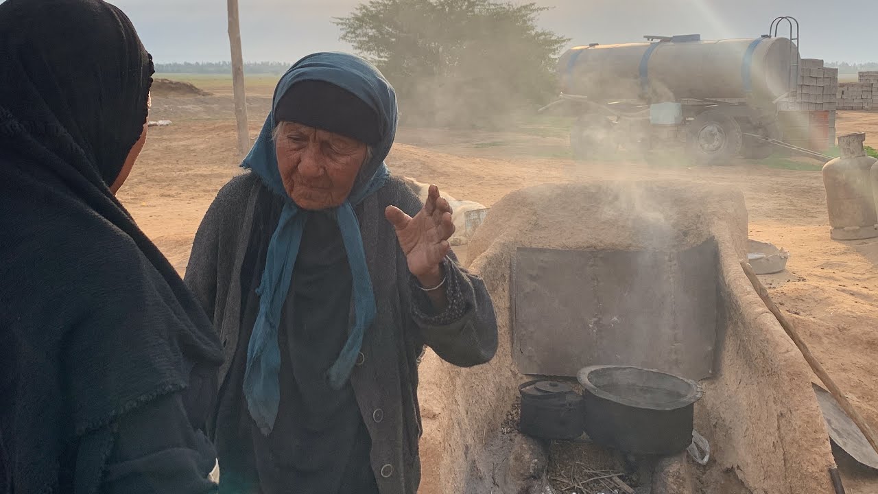 الحياة القروية عایش الأم ناصر 